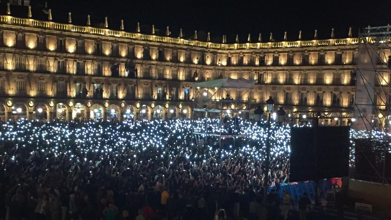 Calle Toro 2, 1º Con Balcones A La Misma Plaza Mayor!! Leilighet Salamanca Eksteriør bilde